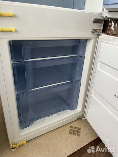 Холодильник встраиваемый gorenje