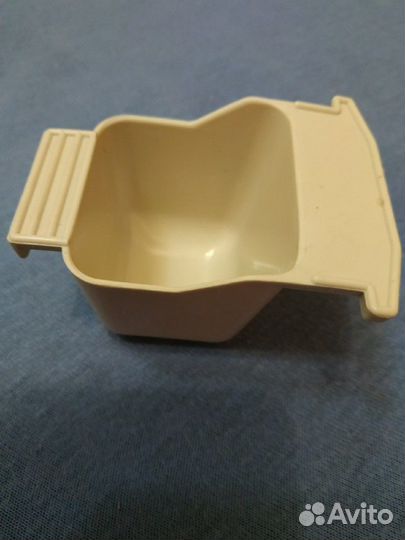 Кормушки для птиц и грызунов новые