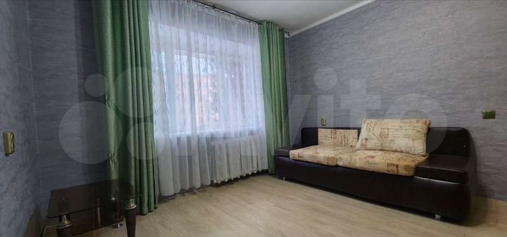 2-к. квартира, 52 м², 1/5 эт.