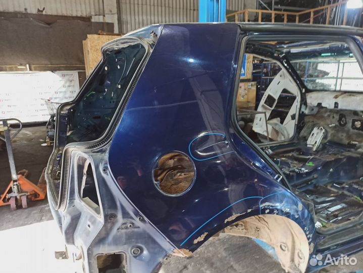 Крыло заднее правое Volkswagen Golf (Mk4)
