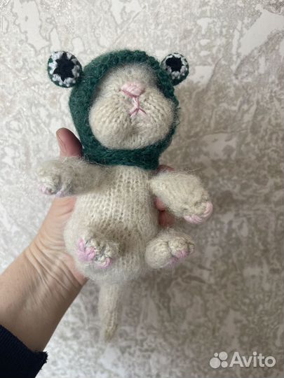 Спящий котенок(ручная работа)