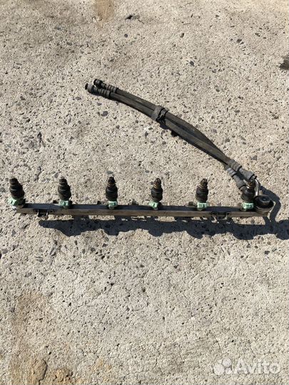 Топливная рампа (форсунка ) BMW 5-series E39