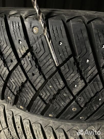 Goodyear UltraGrip Ice SUV 235/55 R18