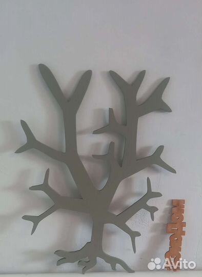 Вешалка напольная дерево