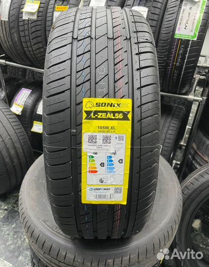 Sonix L-Zeal 56 275/40 R20 106W