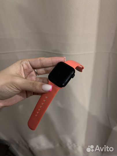 Смарт - часы Apple Watch SE 40mm