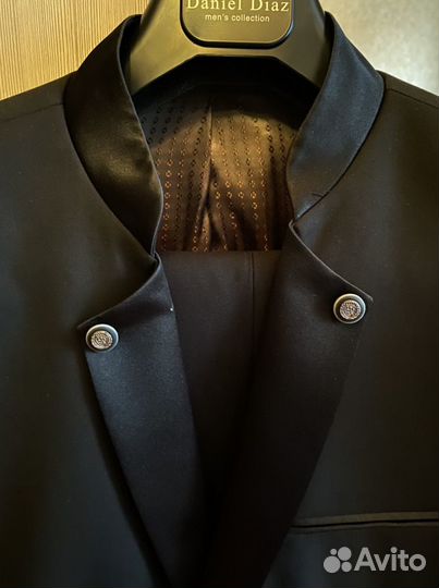 Мужской костюм(смокинг)