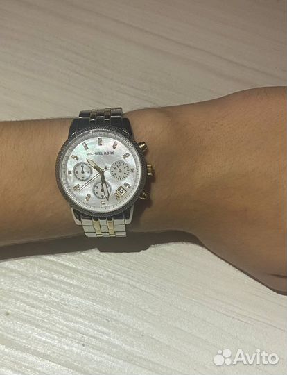 Часы женские michael kors