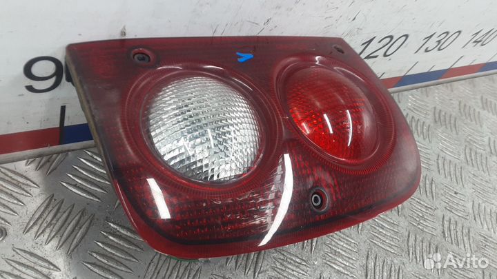 Фонарь задний левый Land Rover Freelander 2000