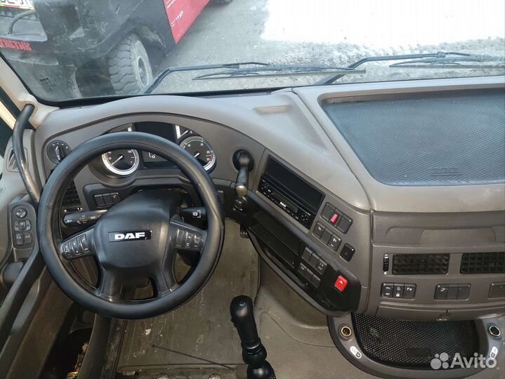 Панель передняя салона DAF XF106 2015 г