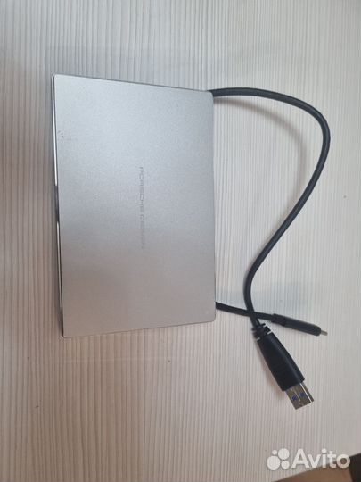 Внешний жесткий диск LaCie stfd1000400