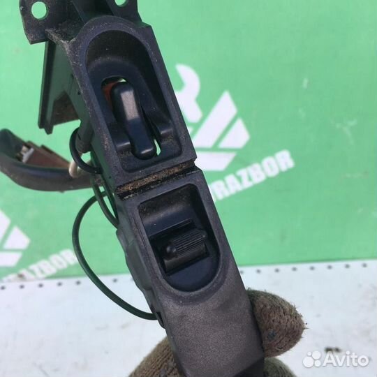 Кнопка стеклоподъемника Ровер 4-серия