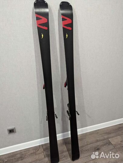 Горные лыжи Salomon 174cm