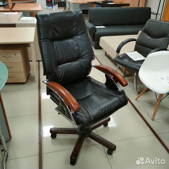 Кресло компьютерное кожзам