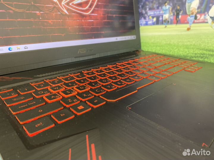 Игровой Ноутбук Asus i7-8750H/16gb/1050TI/Full-HD