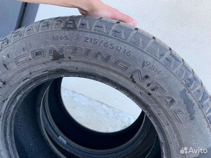 Continental CrossContact LX25 215/65 R16 98