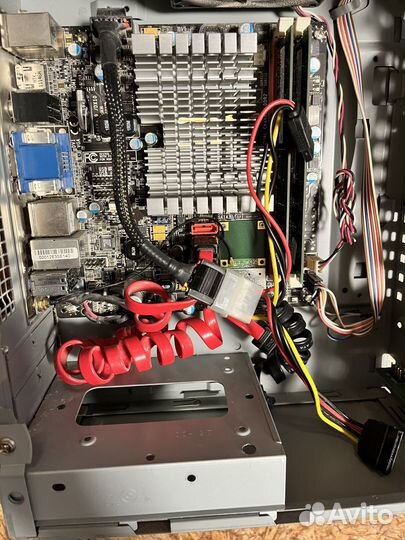 Продам компьютер mini-ITX