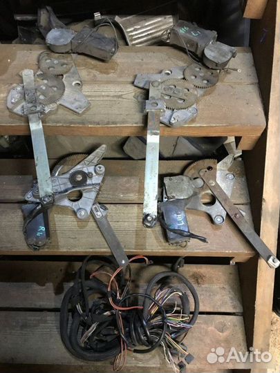 Электро подъемников Mercedes-Benz S-Class W116