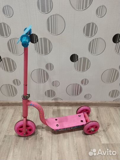 Продам самокат детский