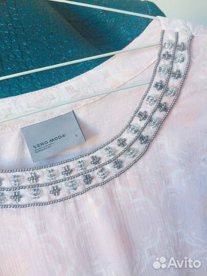 Нарядная блуза