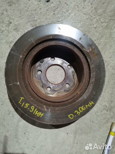 Диск тормозной задний Infiniti M (Y50)