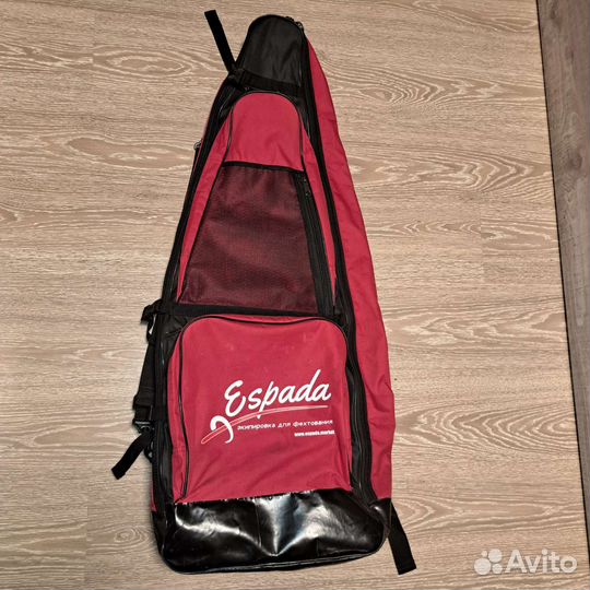 Баул-гитара для фехтования