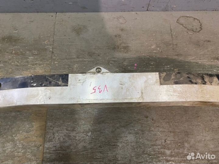 Усилитель бампера передний Infiniti G V35