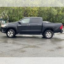 Toyota Hilux 2.4 MT, 2018, 150 000 км, с пробегом, цена 2 000 000 руб.