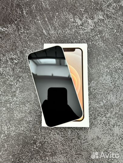 iPhone 12, 128 ГБ