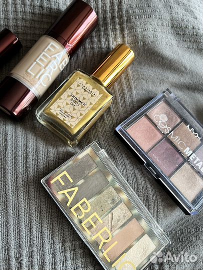 Набор косметики пакетом