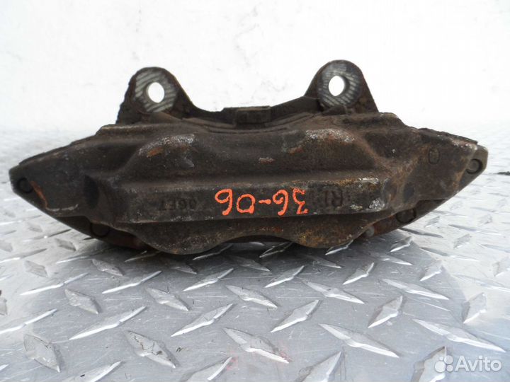 Суппорт перед R Hummer H3 2008
