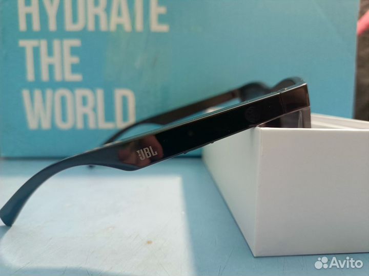 Умные солнцезащитные очки от JBL