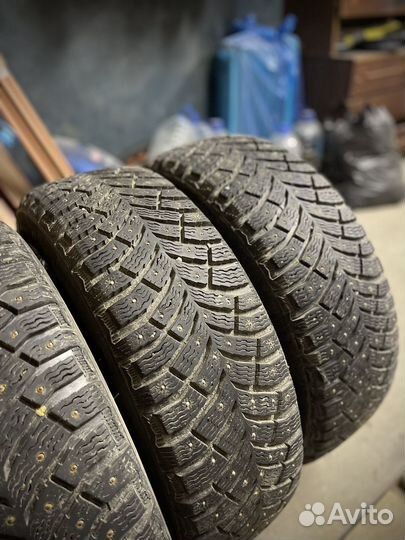 Michelin X-Ice North 4 185/65 R15