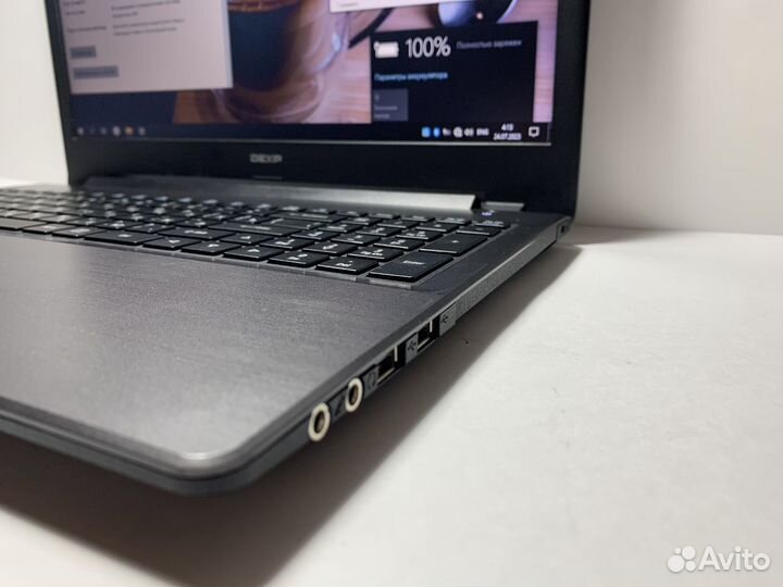 Офисный ноутбук intel/4ядра/4gb/ssd