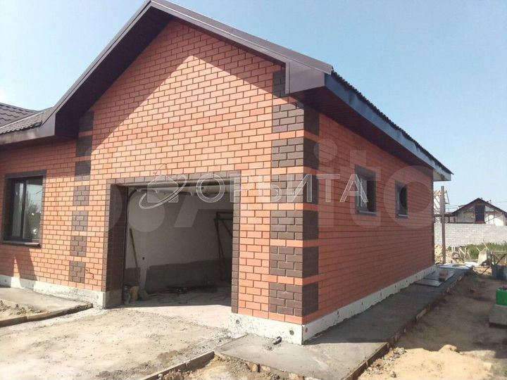 Дом 131 м² на участке 13,5 сот.