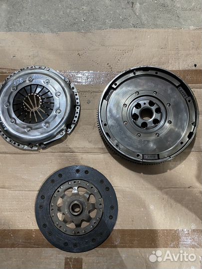 Маховик 058105266G Audi A4 1.8л