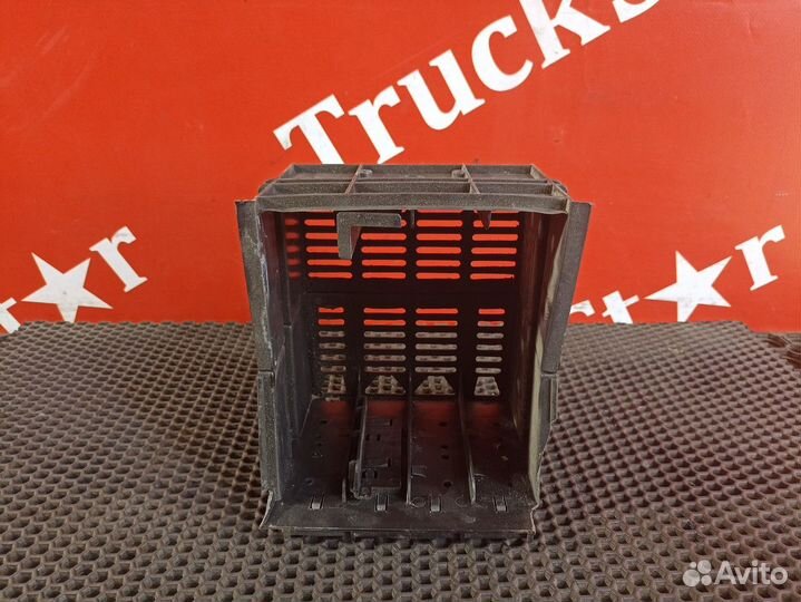 Кронштейн электронных блоков управления