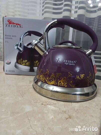 Чайник со свистком новый