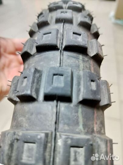 Покрышка 2,50-18