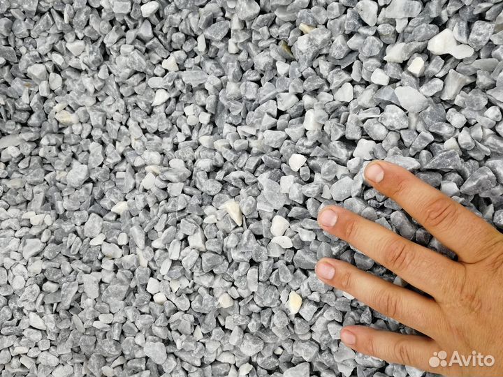 Гранитная крошка с доставкой. Заказ от 20 м3