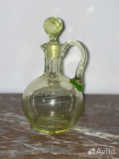 Графин Урановое стекло Начало 20-го века