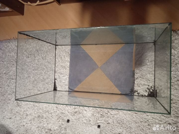 Аквариум для рыбок 60литров