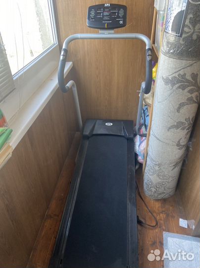 Беговая дорожка электрическая