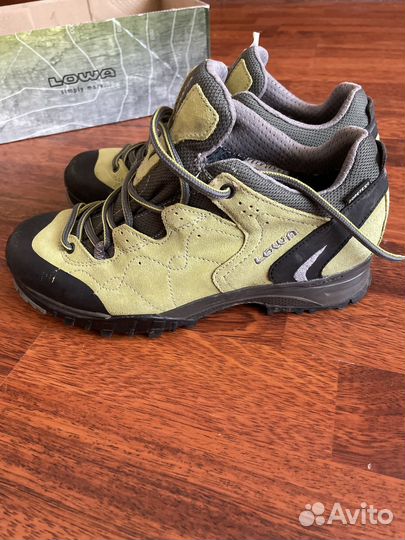 Треккинговые ботинки женские Lowa focus grx lo