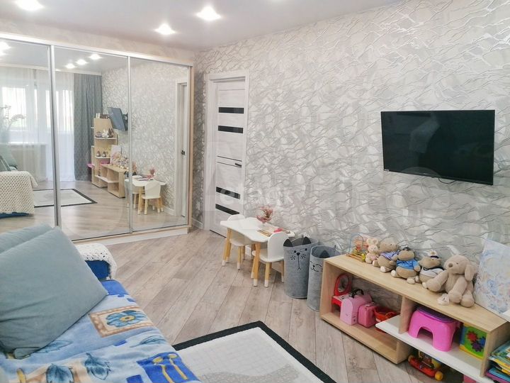 2-к. квартира, 42,5 м², 1/3 эт.