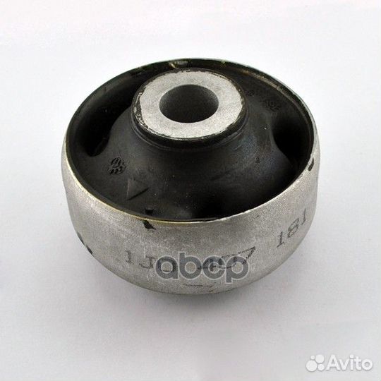 Сайлентблок переднего нижнего рычага передний 1