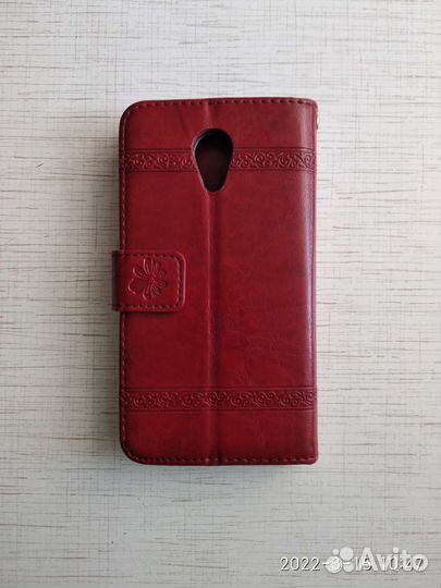 Чехлы на смартфоны