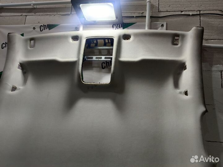 Потолок для Skoda Octavia A7 нюанс на ручке