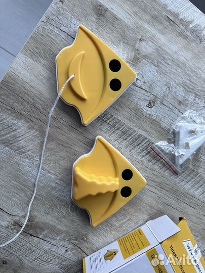 Магнитные щетки для мойки окон