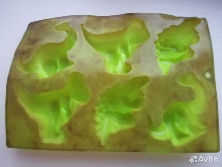 Селиконовые формы динозаврики